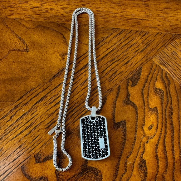 Style Stylish Neo Relique Men's Necklace with Dog Tag Pendant - Picture 4 of 12